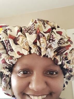 Cream Wine & Grape Sleep  Bonnet